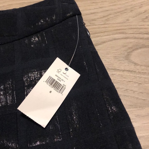 *TWO* GAP skirts. One is BNWT, other is BNWOT. - Picture 4 of 13